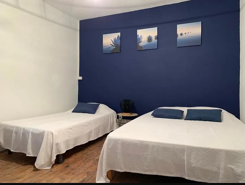 Holiday home Grand Gite Jacuzzi Crupies